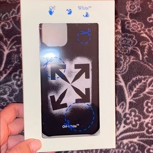iPhone 11 Pro case off-white